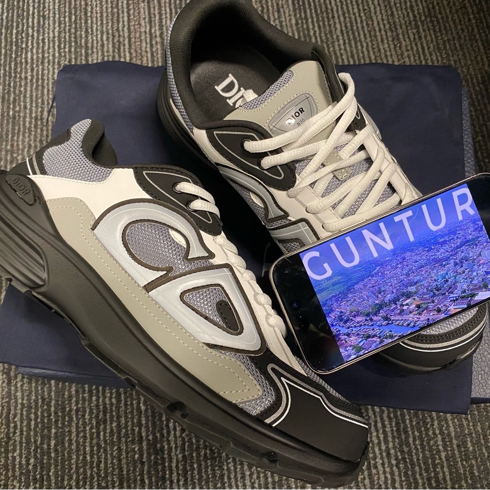 CD Christian Dior B30 Sneakers